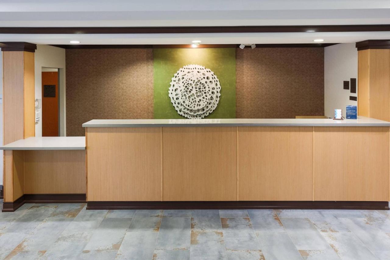 Fairfield Inn & Suites By Marriott אליזבתטאון מראה חיצוני תמונה