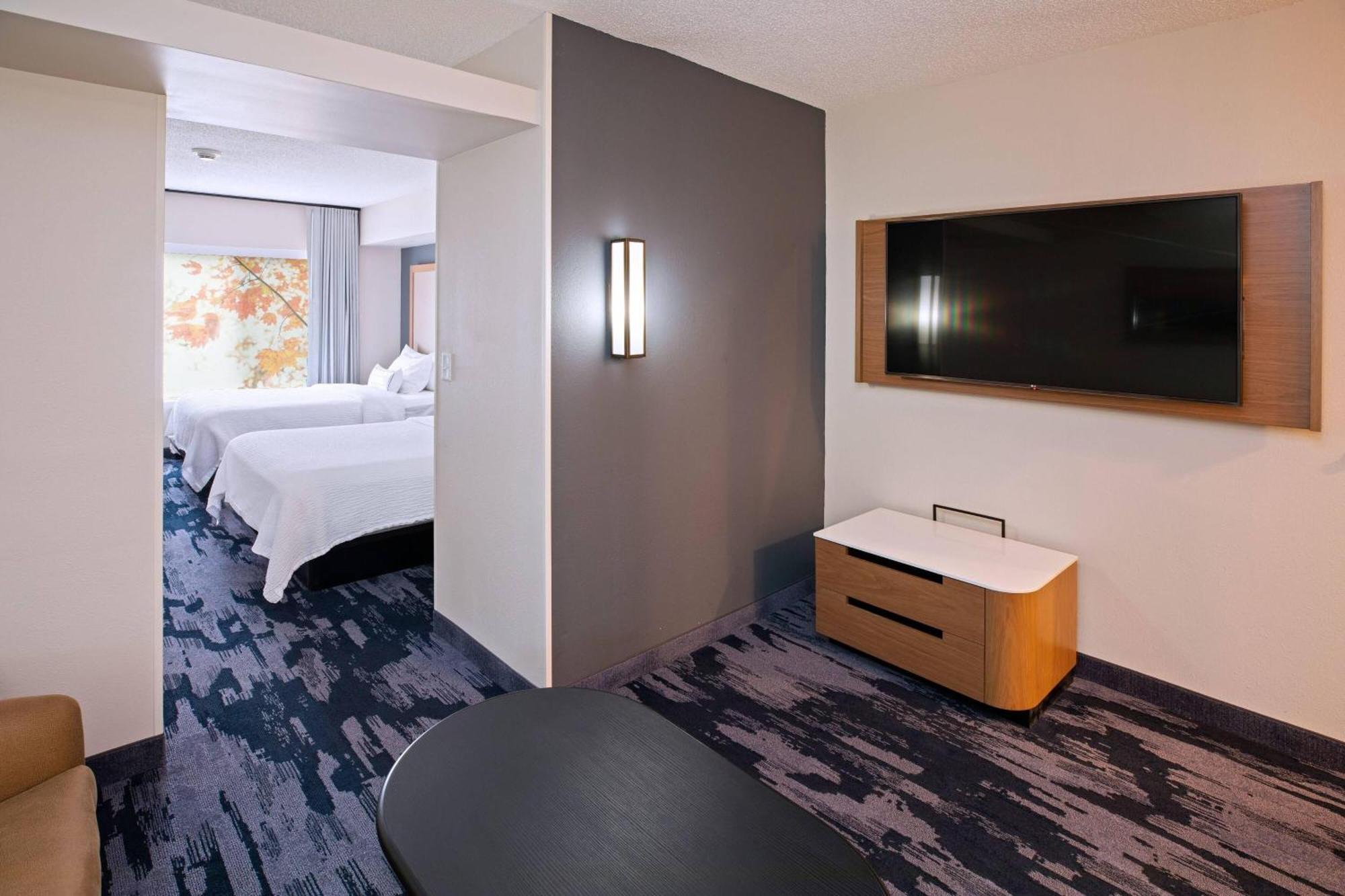 Fairfield Inn & Suites By Marriott אליזבתטאון מראה חיצוני תמונה