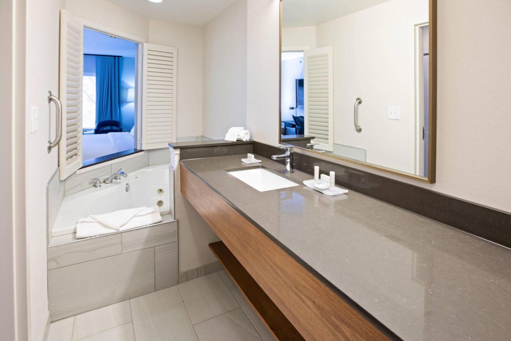 Fairfield Inn & Suites By Marriott אליזבתטאון מראה חיצוני תמונה
