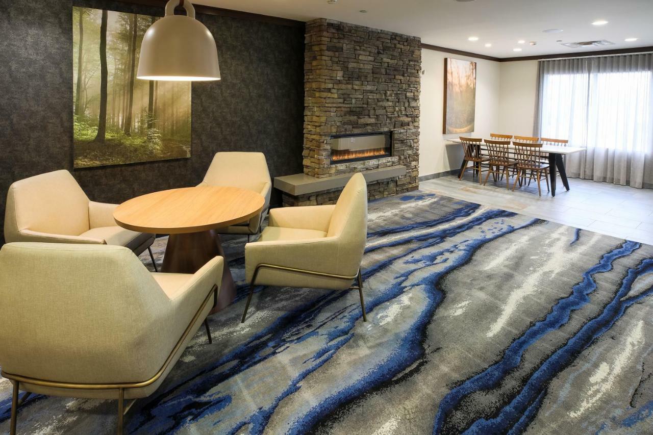 Fairfield Inn & Suites By Marriott אליזבתטאון מראה חיצוני תמונה